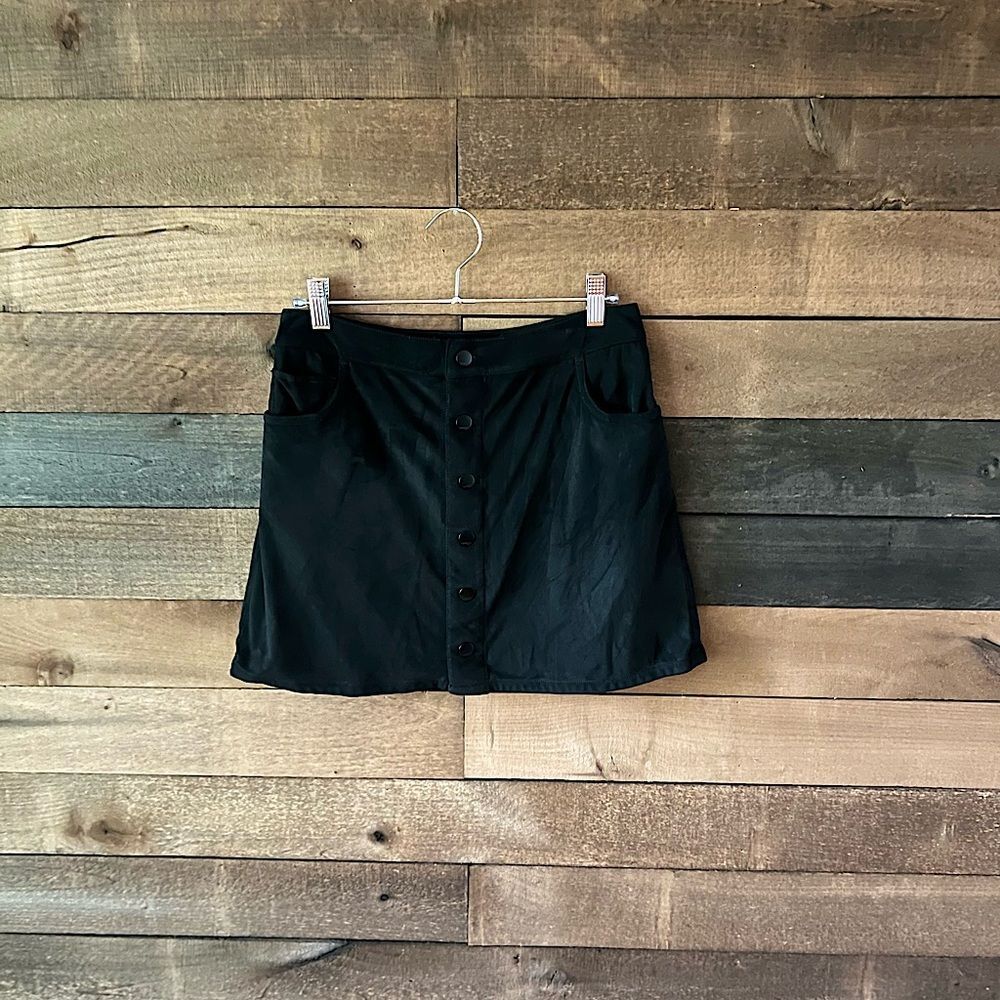 Express Black Button Front Mini Skirt with Pockets Women’s Size 6